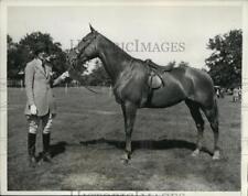 1932 Press Photo Florence Weicker & Lady Kildare at 30th Piping Rock show NY picture