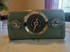 Crosley 10-140 vintage tabletop tube radio blue aqua 1950s. picture