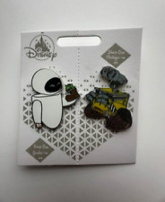 Disney Pin Set Wall-E Eve Set of 2 pins New Wall-E Eva Pins picture