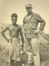 (AmH) FOUND Photo Photograph 1944 WW2 WWII New Guinea Native & U.S. Soldier picture