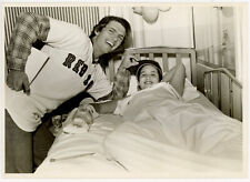 RED SOX BILL LEE BOSTON CHILDREN'S HOSPITAL PHOTOS picture
