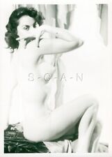 Artistic 1940s-60s (5 x 7) Nude Real Photo- Well Endowed Brunette Sitting- Legs picture