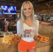 HOOTERS GIRL - THE FOOD IS READY FROM THIS BLONDE BEAUTY  picture