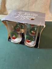 NIB 1983 JC Penney's Holiday Wreath Glasses 1983 Set of 4 picture