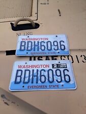 Vintage Washington State license plate set pair Mount Rainier, car, BDH6096 picture