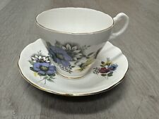 Royal Ascot English Bone China Teacup & Saucer Set Bouquet Of Daisies picture