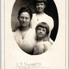 c1900s Sioux Rapids IA Cute Young Lady & Girls RPPC Sibling Mom? G.L Hornor A186 picture