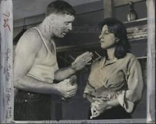 1956 Press Photo Actors Burt Lancaster & Anna Magnani star in 