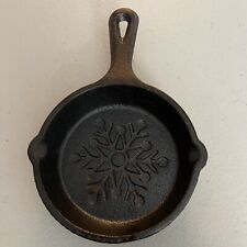 Lodge Cast Iron Mini Skillet Holiday Christmas Ornament Snowflake picture