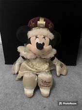 Disney Store London Minnie Mouse Queen 16” Plush UK London picture