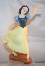 WDCC Snow White - The Fairest One of All  - COA - IOB picture