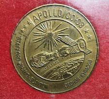 VINTAGE JULY 15, 1975 APOLLO-SOYUZ SPACE STATION BRASS MEDAL COIN IN HOLDER CASE picture