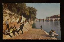 Postcard The Docks Of The Seine At Pont Neuf Bridge Paris France Musicians    B3 picture