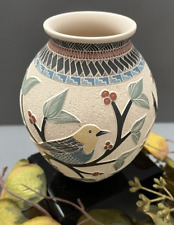 Mata Ortiz Pottery Lupita Quezada White Clay Bird Birds Carved Sgraffito Mexican picture