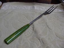 Vintage GREEN BAKELITE MEAT/SERVING/CARVING FORK kitchen utensil EXCELLENT COND. picture