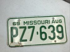 1969 Missouri License Plate Green White Aug Tag# PZ7639 picture