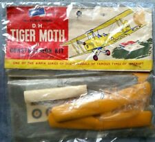 Airfix 1/72 D.H. Tiger Moth II #1400 Original 1957 BAGGED KIT Complete picture