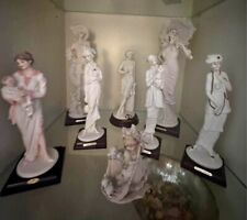 LOT 8 Giuseppe Armani Figurines Must See picture