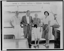 Henry Luce,Allen Dulles,Clare Boothe Luce,Billie Cassady,boat,NIKI,August 1953 picture