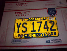Vintage 1968  YS-1742  Minnesota  10,000 Lakes  License Plate  picture