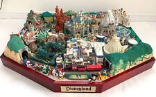 Disneyland Resort in California WESTERN RIVER RAILROAD PARTNERS Diorama Figurine picture