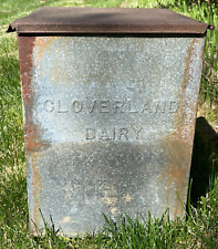 FVUC Vintage 1960s Cloverland Dairy (Baltimore) Milk Box, Metal, Styrofoam Lined picture