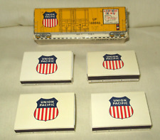 VINTAGE UNION PACIFIC RAILROAD DIAMOND WOODEN MATCHES IN BOXCAR PACKAGE picture