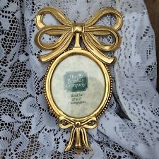Vintage THE BOMBAY COMPANY Brass Wall Hanging Bow Frame Holds 2