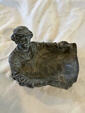 Vintage Metal Chicago Daily News pipe holder picture