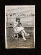 1918 YOUNG HAZEL BOOTS HAT ROCKING CHAIR KNITTING? OLD/VINTAGE SNAPSHOT- G570 picture