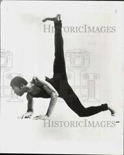 1985 Press Photo Choreographer & Dancer Gus Solomons Jr. - srp05538 picture