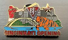 BJ’s Restaurant 2008 Cincinnati Grand Opening Pin RARE picture