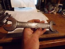 VINTAGE RARE BONNEY #34 LARGE HEAVY DUTY  1 1/8'' & 1'' MACHINIST WRENCH  picture