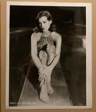 sexy pinup photo Janet Lake model actress barefoot at pool 1960 picture