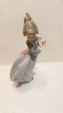 VINTAGE NAO LLADRO GIRL ON WINDY DAY WITH FLOWER BOUQUET  1988 picture