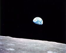 Earthrise over the Moon viewed from Apollo 8 Christmas Eve 1968 Photo Print picture