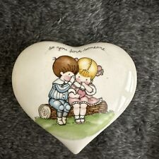 Vintage 1974 Joan Walsh Anglund Heart Trinket Dish Box Do You Love Someone Japan picture