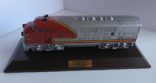 Avon Lionel Classic Train Collection Santa Fe F3 Diesel w/ Wood Display Base picture