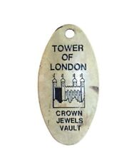Vintage HM Tower of London - Key Ring Crown Jewels Vault - Rare picture