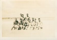 1940's WWII USO Kalama Club, Kalama Beach, Oahu, Hawaii photo #2 GI's 9 ID'd picture