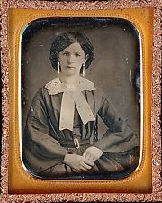 Pretty Young Lady Wearing Gold Tinted Jewelry 1/9 Plate Daguerreotype S592 picture
