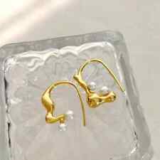 Unique design Asymmetrical design fluid line pearl earrings-gold plated picture
