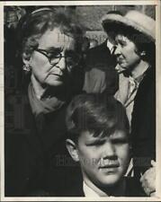 1963 Press Photo Texas Governor family: Mrs. John Connally, Mark, Mrs. Hicks picture