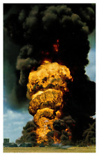 postcard OIl Well Fire between Snyder & Big Spring Texas A2120 picture