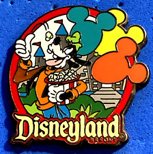 DISNEY DLR 2010 DISNEYLAND RESORT TRAVEL PROMOTIONAL GOOFY WITH BALLOONS PIN picture