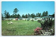 1950s FOLKSTON GA TROPICAL COURT HWY 301 B.H. GOWEN OWNER POSTCARD P3872 picture