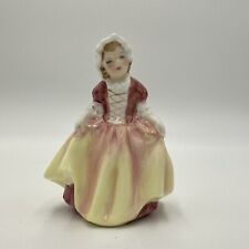 Royal Doulton Figurine Dinky Do England HN2120 Hand-painted Porcelain Decor Home picture