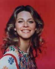 Lindsay Wagner smiling studio portrait The Bionic Woman 1986 8x10 inch photo picture