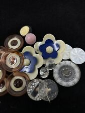 VINTAGE & Antique Sewing Buttons Metal Celluloid Glass Rhinestones MCM picture
