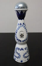 EMPTY TEQUILA CLASE AZUL REPOSADO CERAMIC BOTTLE HAND PAINTED 750ML MEXICO USED picture